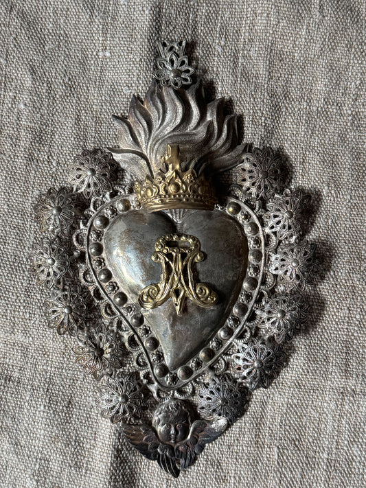 Antique sacred heart ex voto
